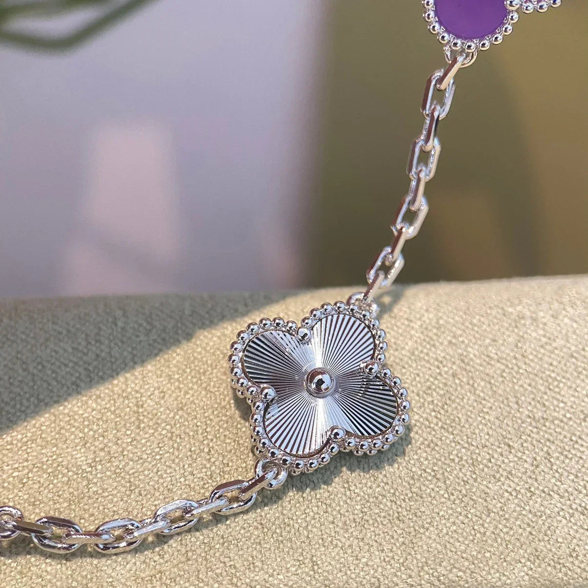 CLOVER 5 MOTIF VIOLET BRACELET COLLECTION