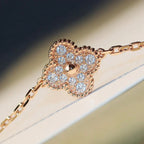 CLOVER 20 MOTIFS LASER DIAMOND NECKLACE