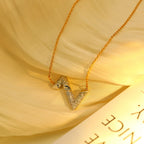 VOLT SILVER DIAMOND PEDANT NECKLACE
