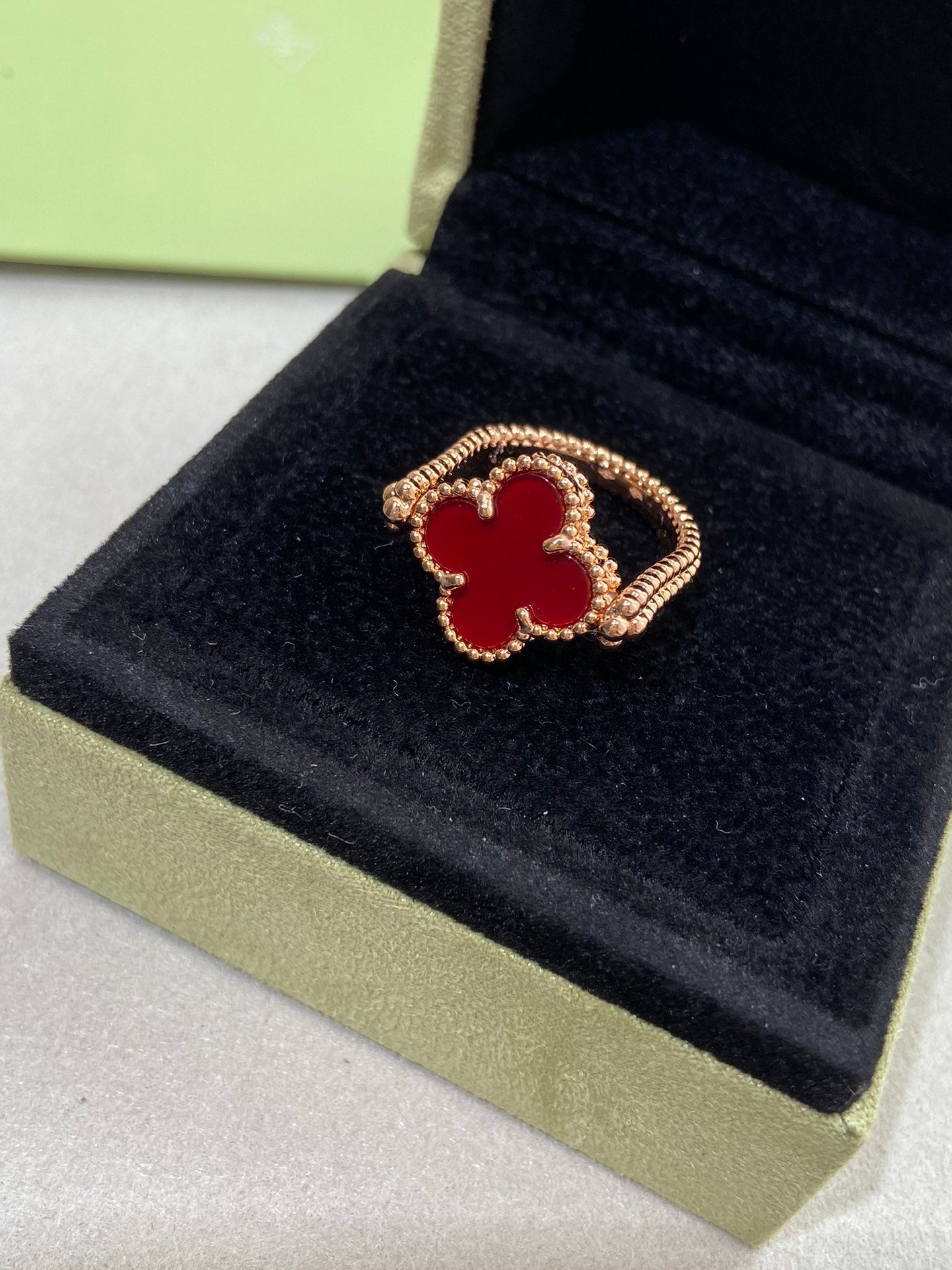 CLOVER RIVERSIBLE RING GOLD COLLECTION