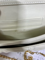 MISS LADY 21 BUTTERFLY STUD WHITE LAMBSKIN