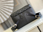 DISCOVERY BACKPACK 40 IN BLACK MONOGRAM CANVAS