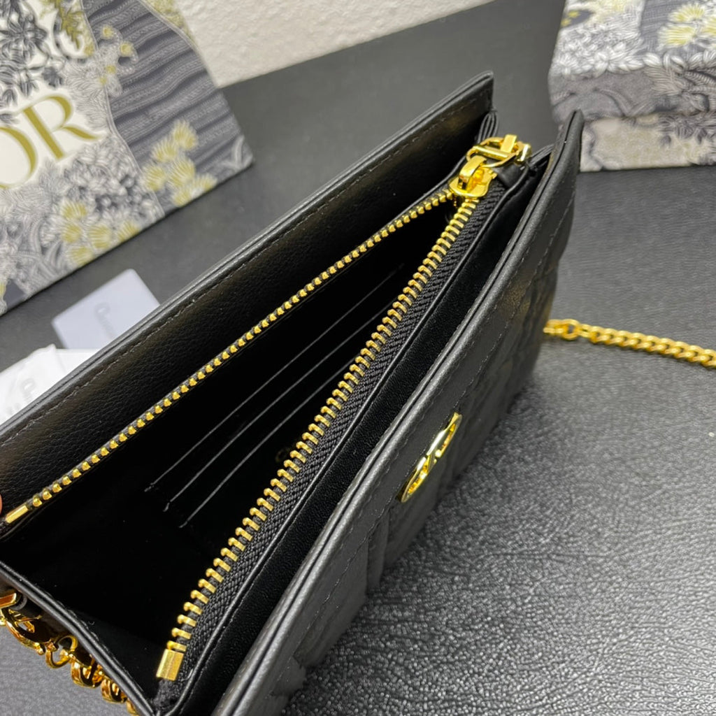 CARO POUCH 19 BAG IN BLACK CALFSKIN