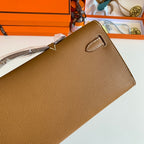 KELLY CUT 31 IN BRONZE BROWN CALFSKIN WITH GOLD HARDWARE