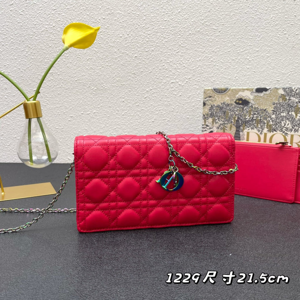 CARO SLIM POUCH 21 BAG IN CHERRY RED CALFSKIN