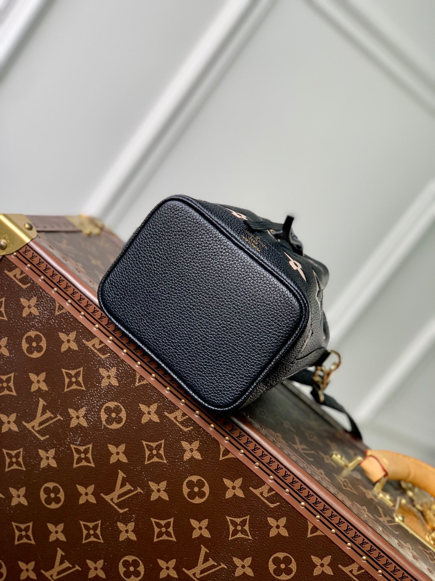 NANO NOÉ 16 IN BLACK BEIGE BICOLOR MONOGRAM EMPREINTE CALFSKIN