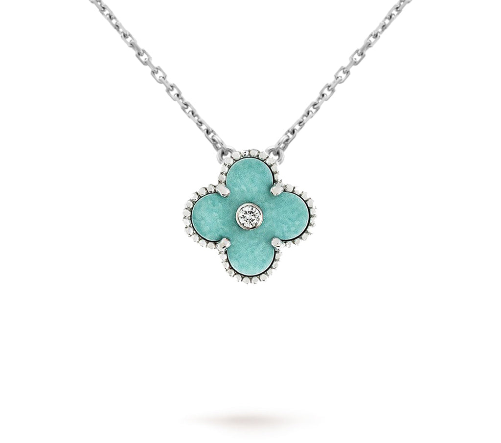 CLOVER 15MM CHRISTMAS LIMITED EDITION SINGLE FLOWER NECKLACE