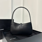 MINI 19 BLACK SMOOTH CALFSKIN HOBO