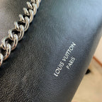 CARRYALL CARGO VIBE PM 33.5 IN BLACK LAMBSKIN BROWN MONOGRAM TAG
