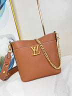 LOCK AND WALK 20 IN COGNAC GRAINED CALFSKIN GOLD HARDWARE