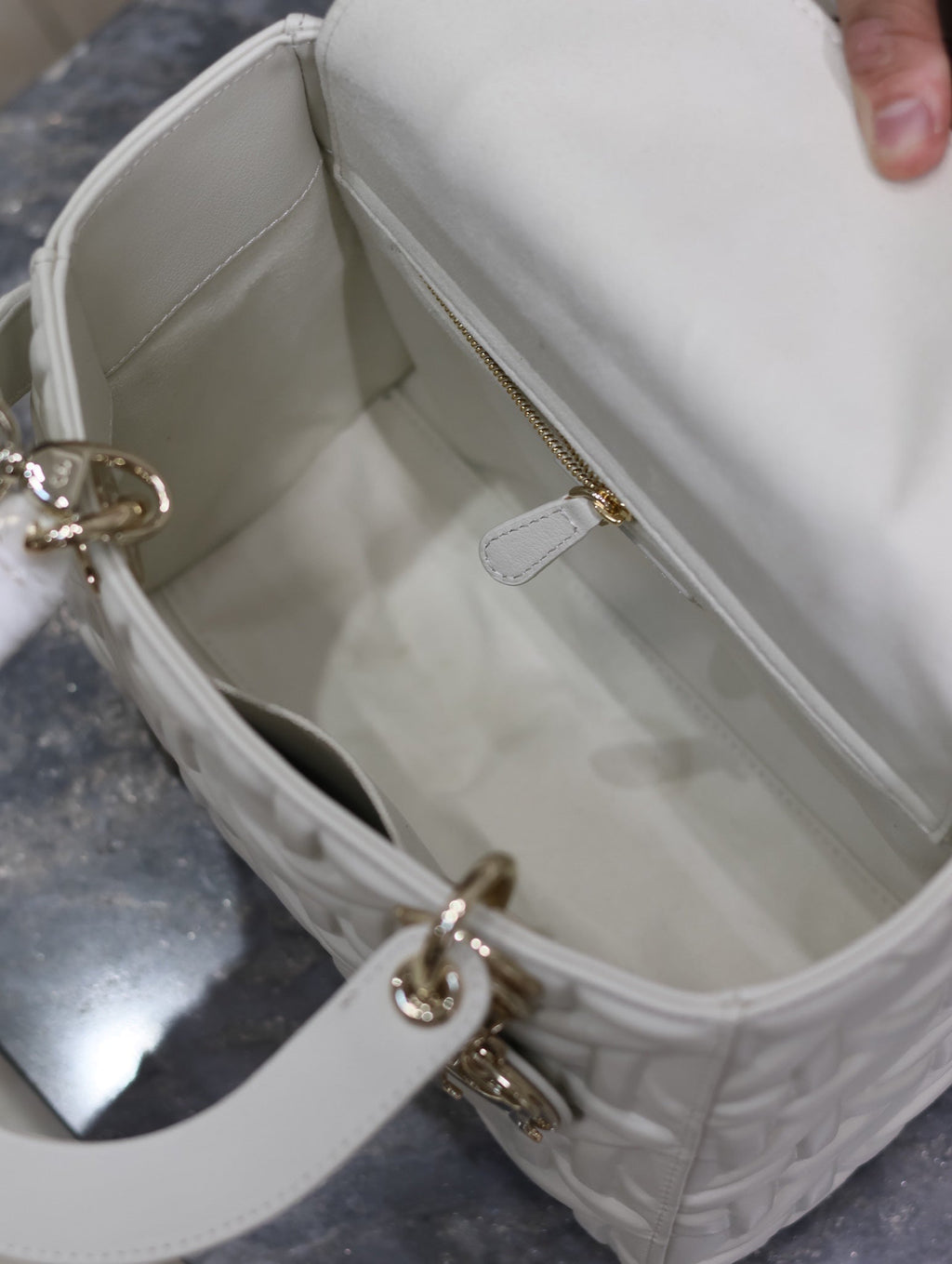 LADY BAG 24 IN WHITE GRAPHIC CANNAGE CALFSKIN PALE GOLD-FINISH METAL CHARMS