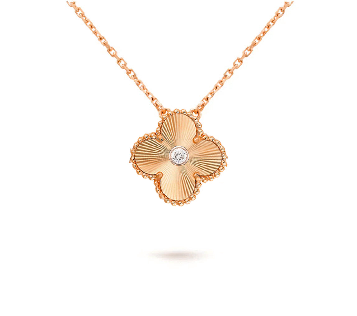 CLOVER 15MM DIAMOND SINGLE FLOWER NECKLACE COLLECTION