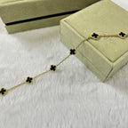CLOVER 6 MOTIF  ONYXS BRACELET