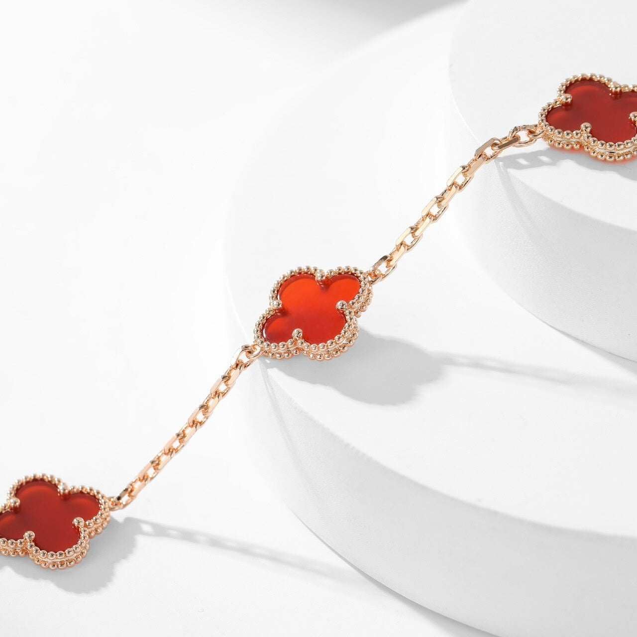CLOVER 10 MOTIFS CARNELIAN NECKLACE