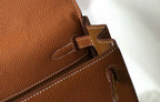 KELLY ADO 22 TOGO BACKPACK IN BROWN CALFSKIN GOLD HARDWARE