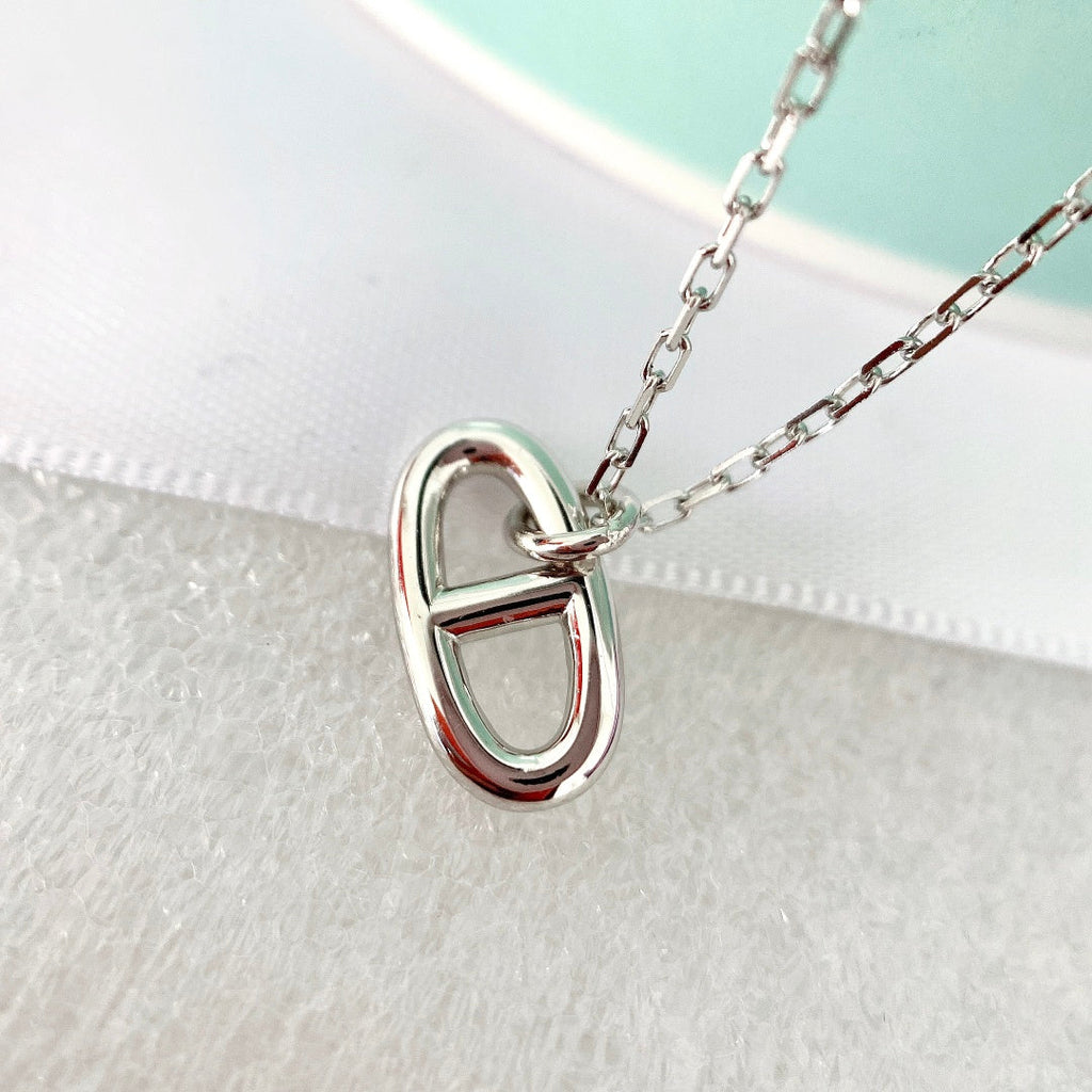 HM PIG NOSE NECKLACE