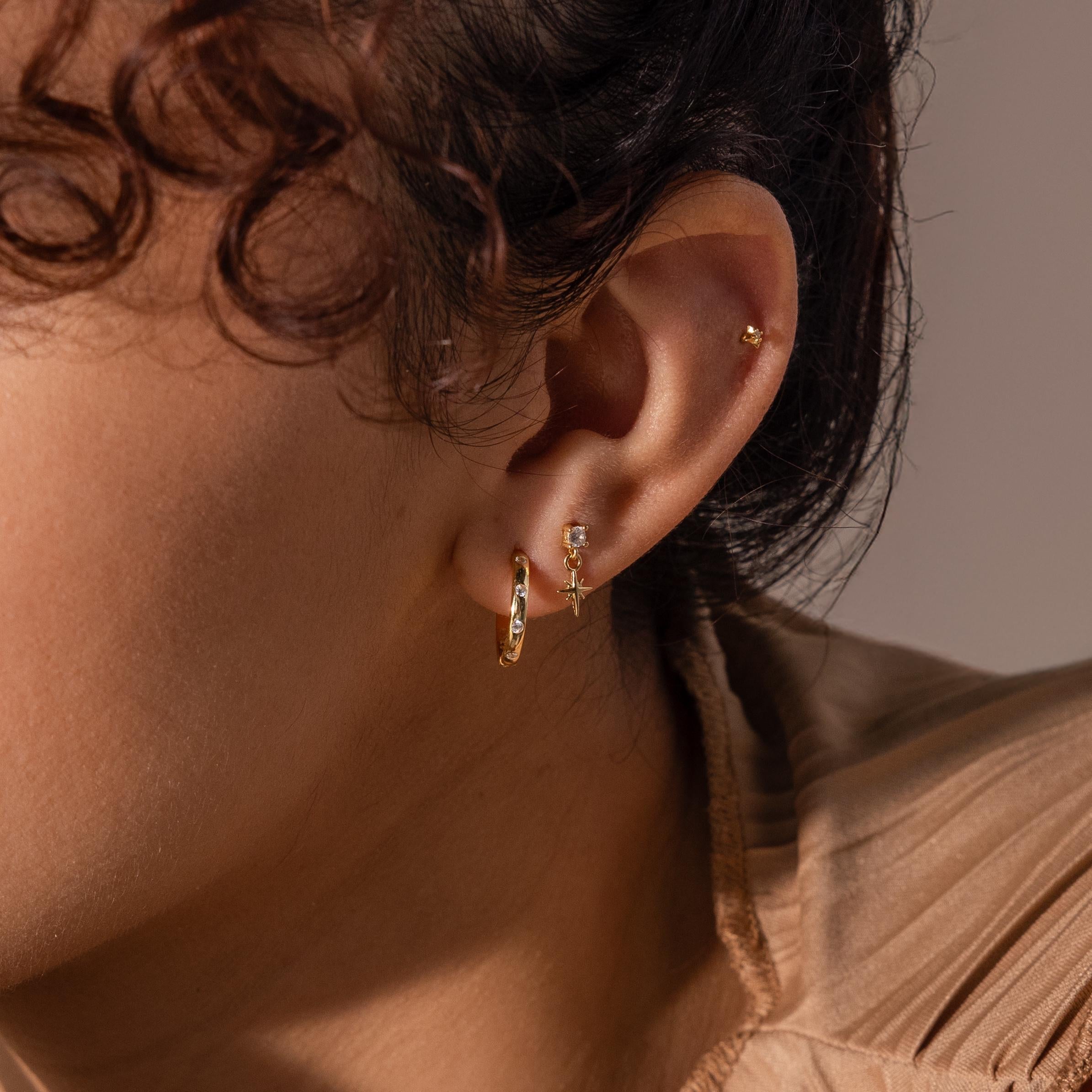 Diamond Star Flatback Studs