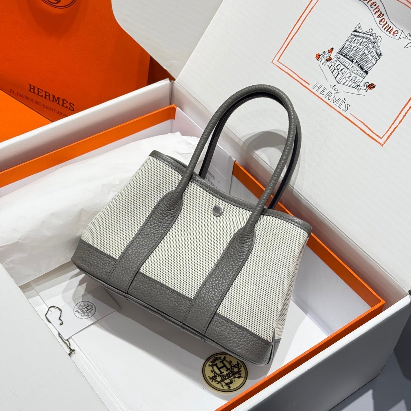 GARDEN PARTY 23CM IN WHITE TOILETS COTTON CANVAS AND GREY CALFSKIN