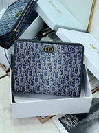 BOOK TOTE 26 IN BLUE MONOGRAM OBLIQUE JACQUARD