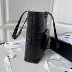 CC LARGE 33 HOBO SHOPPING BAG IN BLACK CALFSKIN