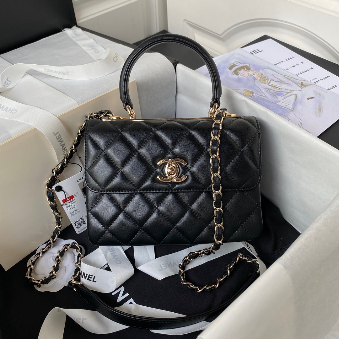 CC SMALL 20 FLAP BAG IN BLACK CALFSKIN WITH CHAIN