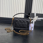 RETRO STYLE FLAP BAG 19 IN BLACK GRAINED CALFSKIN GOLD HARDWARE