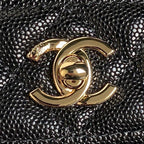 25C FLAP BAG 18 IN BLACK SHINY GRAINED CALFSKIN GOLD HARDWARE
