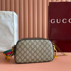 GUCCI NEO VINTAGE GG SUPREME TIGER HEAD CROSSBODY BAG 24 IN CANVAS