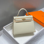 KELLY 25CM IN NATA EPSOM CALFSKIN GOLD HARDWARE