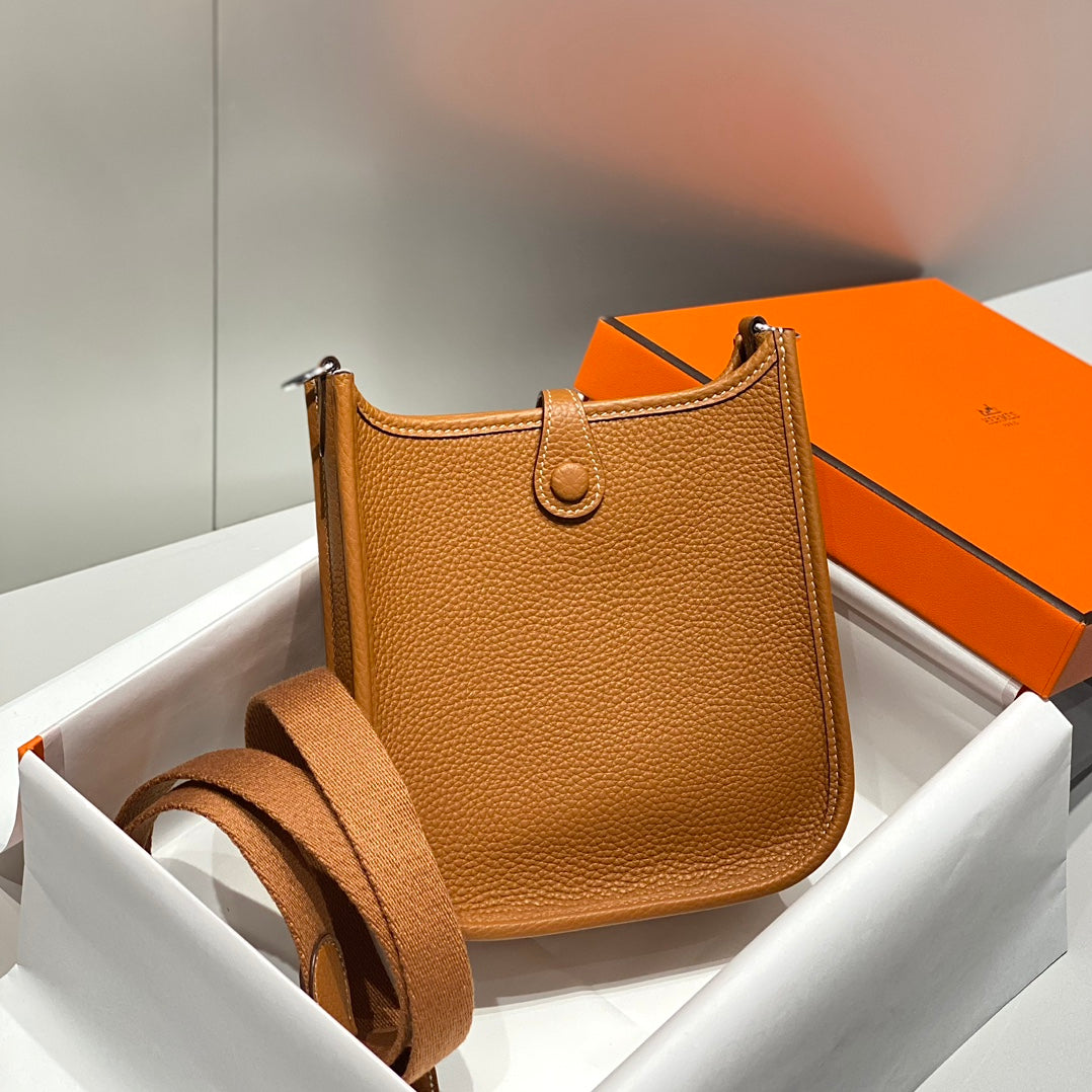 MINI NEO 18 EVELYNE BAG IN TAWNY BROWN GRAINED CALFSKIN