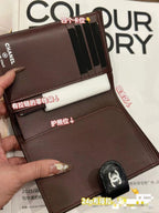 CC BIFOLD WALLET CAVIAR 14 BLACK GRAINED CALFSKIN