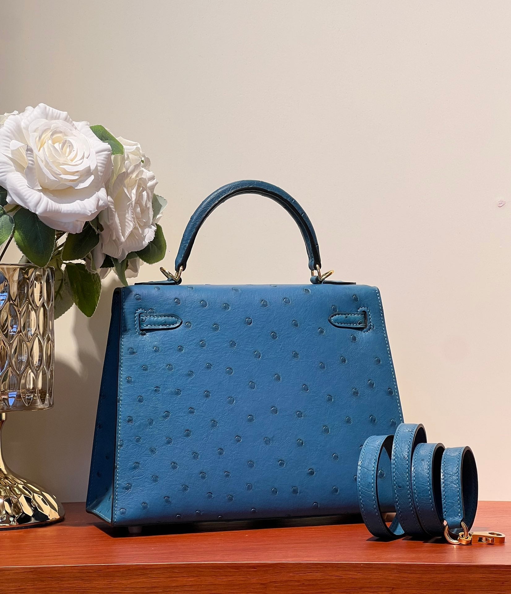 KELLY  SELLIER 25 BAG IN ROYAL BLUE OSTRICH LEATHER (MADE-TO-ODER)