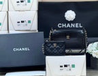 MESH POUCH 20 IN BLACK EFFECT LAMBSKIN WITH GOLD HARDWARE