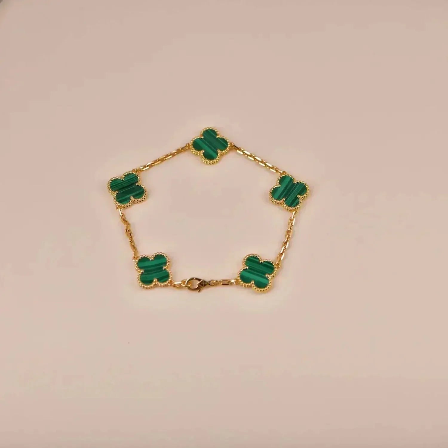 CLOVER 5 MOTIF MALACHITE BRACELET COLLECTION