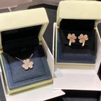 FRIVOLE ROSE GOLD FLOWER DIAMOND NECKLACE