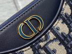 CD HOBO AVENUE 21CM BLUE OBLIQUE EMBROIDERY
